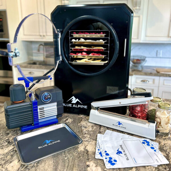 Premium Freeze Dryer Vacuum Pump - 8 CFM